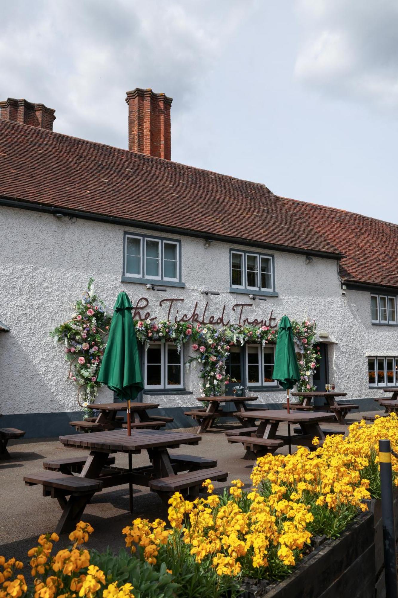 The Tickled Trout Hotel Maidstone Eksteriør billede