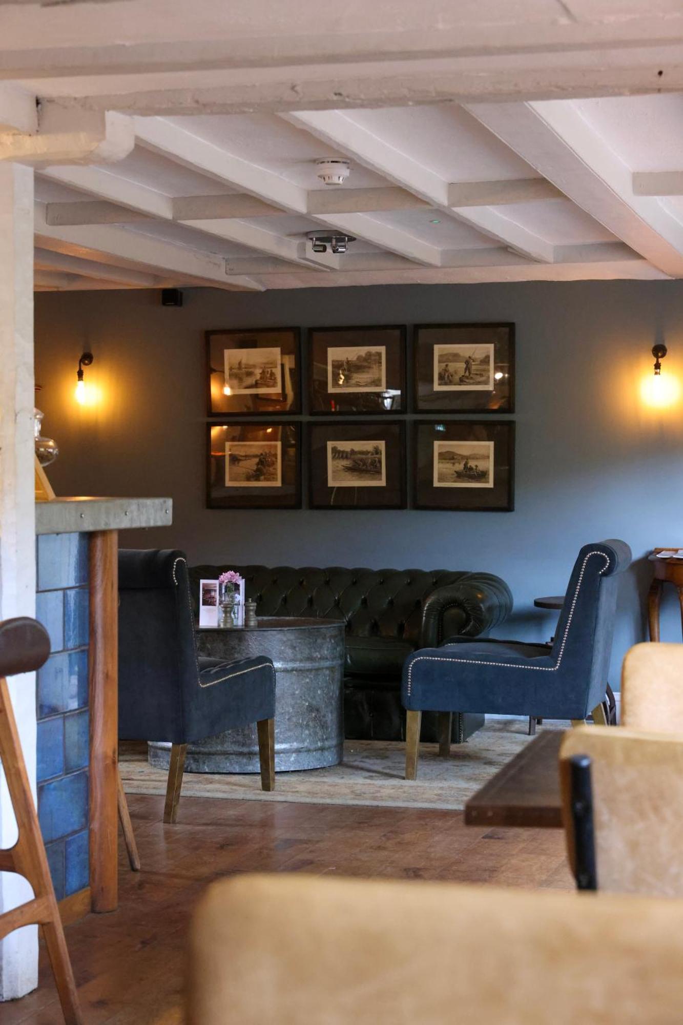 The Tickled Trout Hotel Maidstone Eksteriør billede