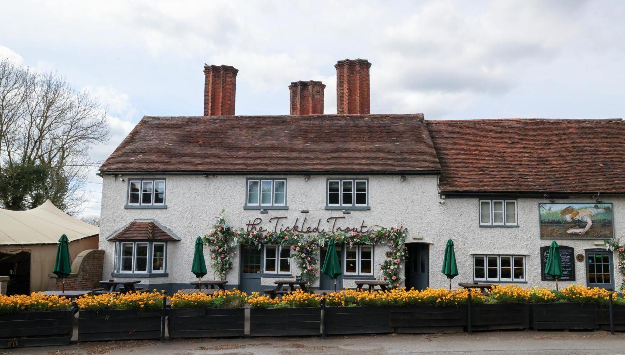 The Tickled Trout Hotel Maidstone Eksteriør billede