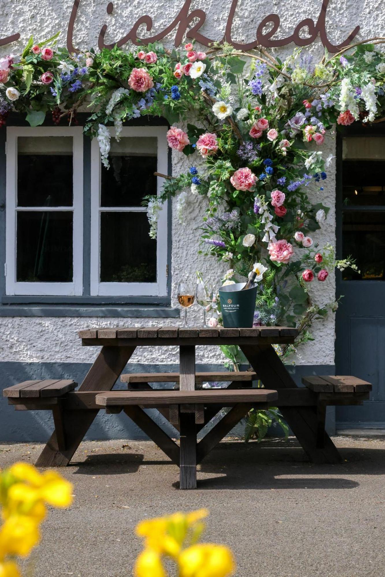 The Tickled Trout Hotel Maidstone Eksteriør billede