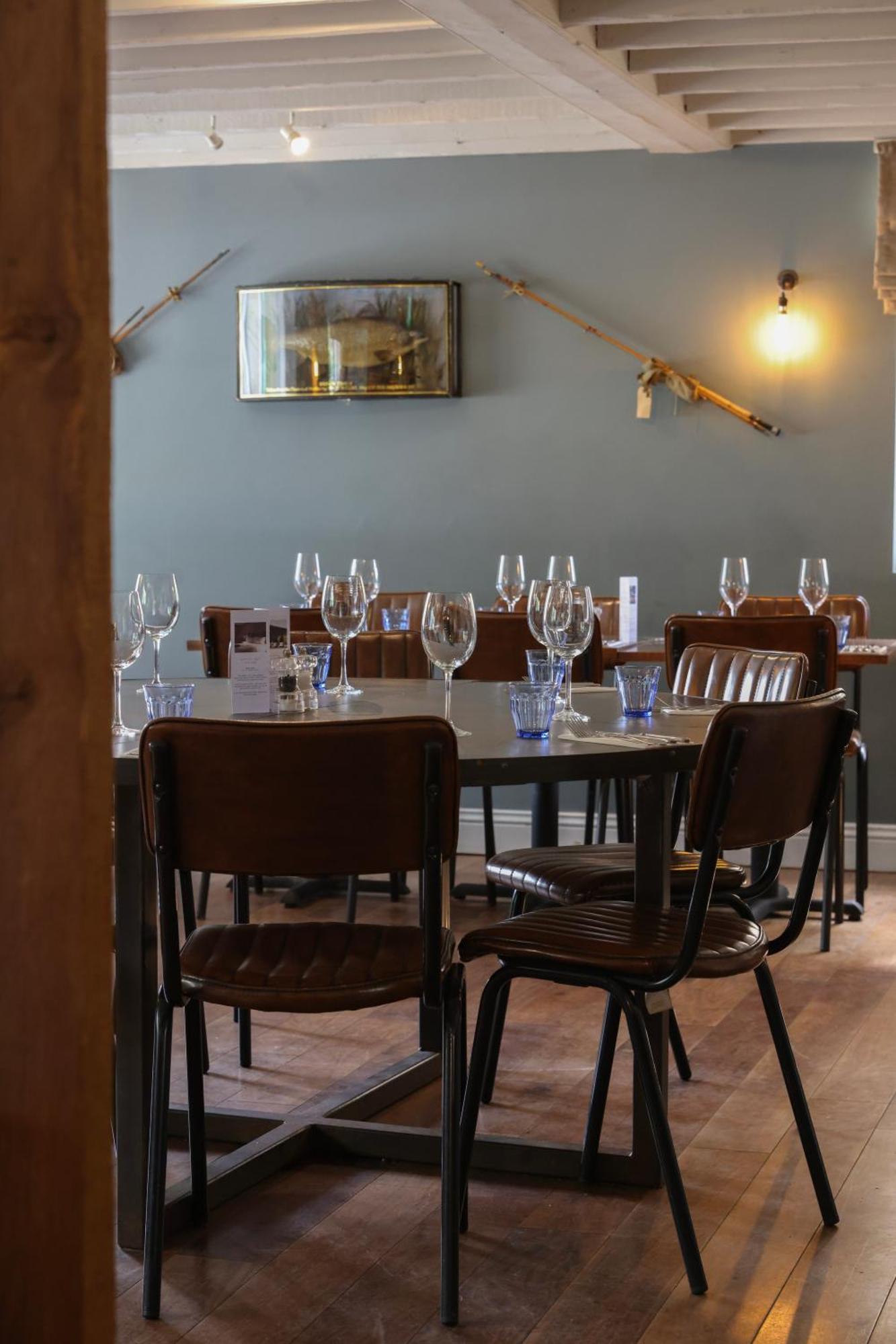 The Tickled Trout Hotel Maidstone Eksteriør billede