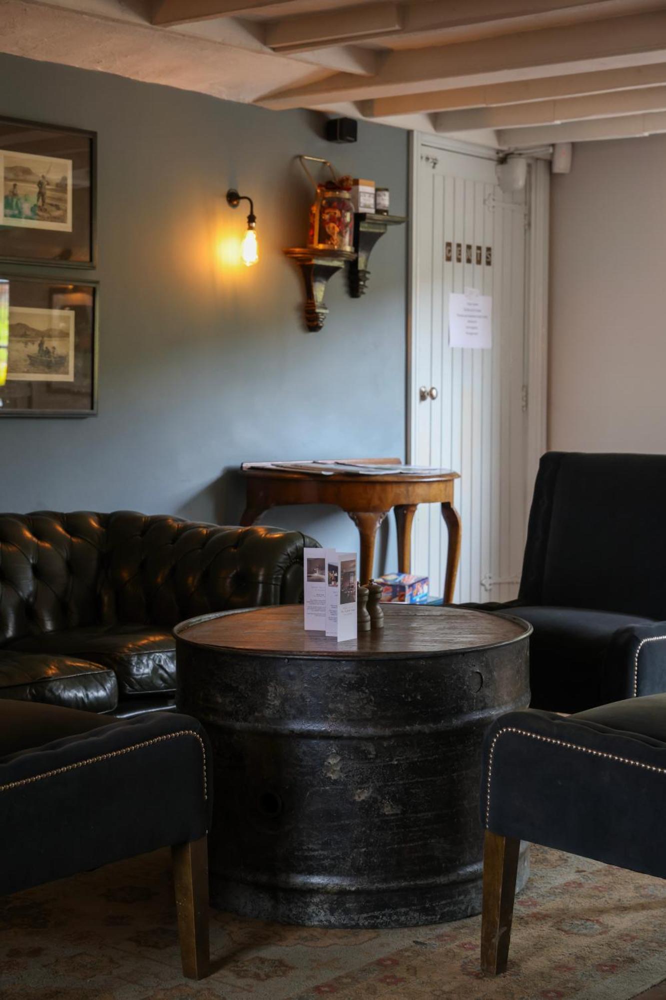 The Tickled Trout Hotel Maidstone Eksteriør billede