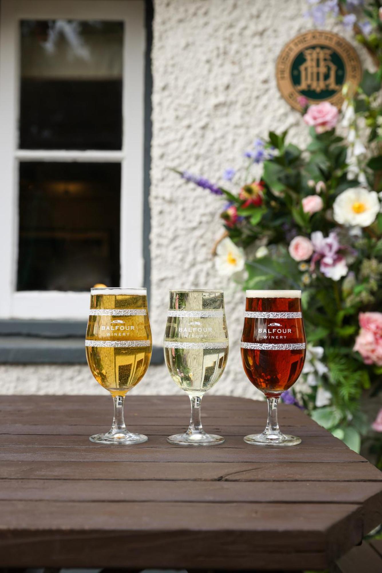 The Tickled Trout Hotel Maidstone Eksteriør billede
