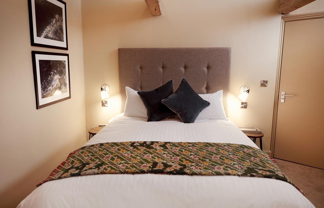 The Tickled Trout Hotel Maidstone Eksteriør billede